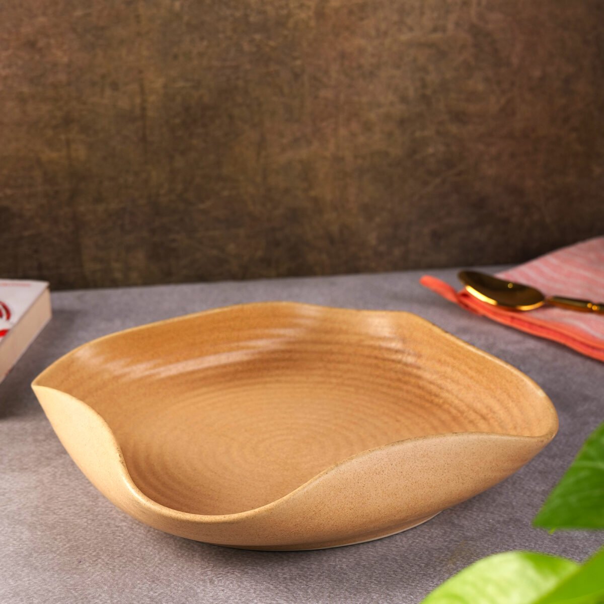 Cream Serenity Salad Platter | 9 Inches X 2.5 Inches