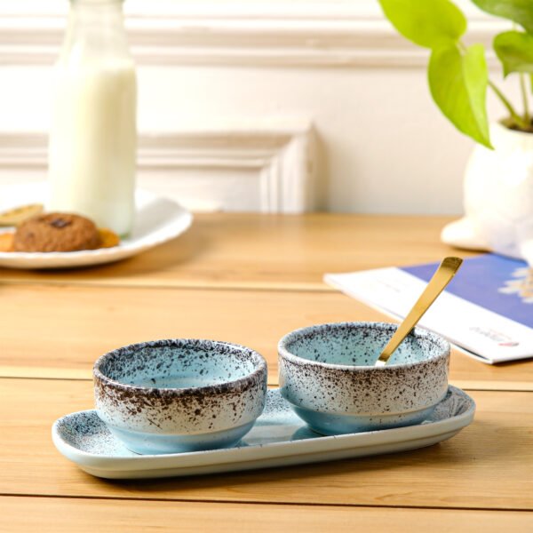 Duck Blue Cascade Bowl & Tray Set - 2 Bowls and 1 Tray