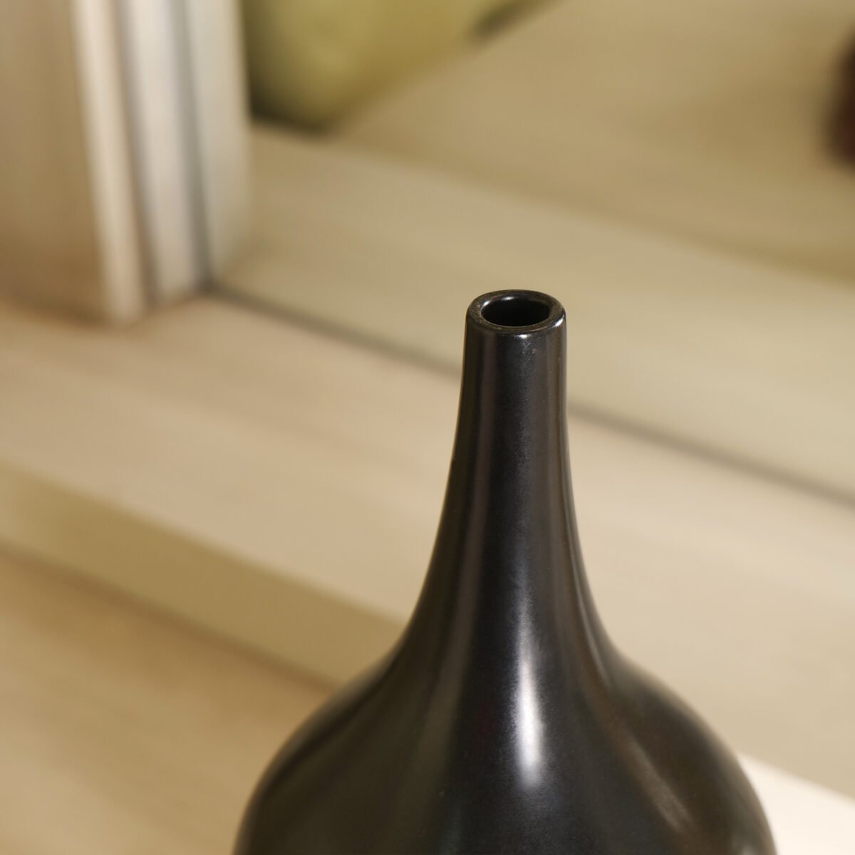 Obsidian Grace Nordic Ceramic Vase