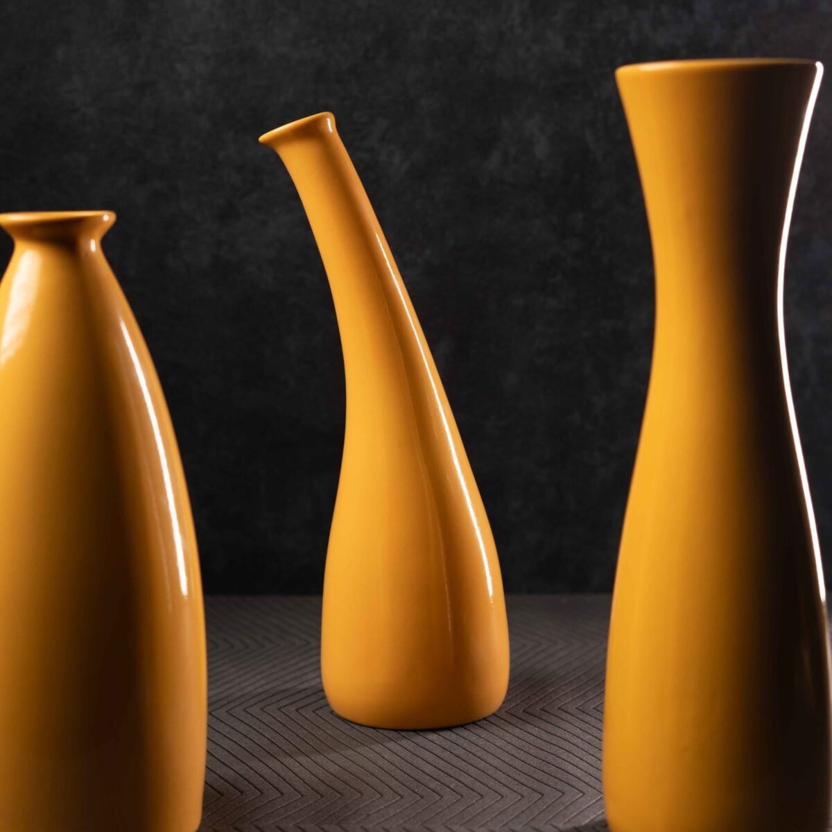 set of 3 vases