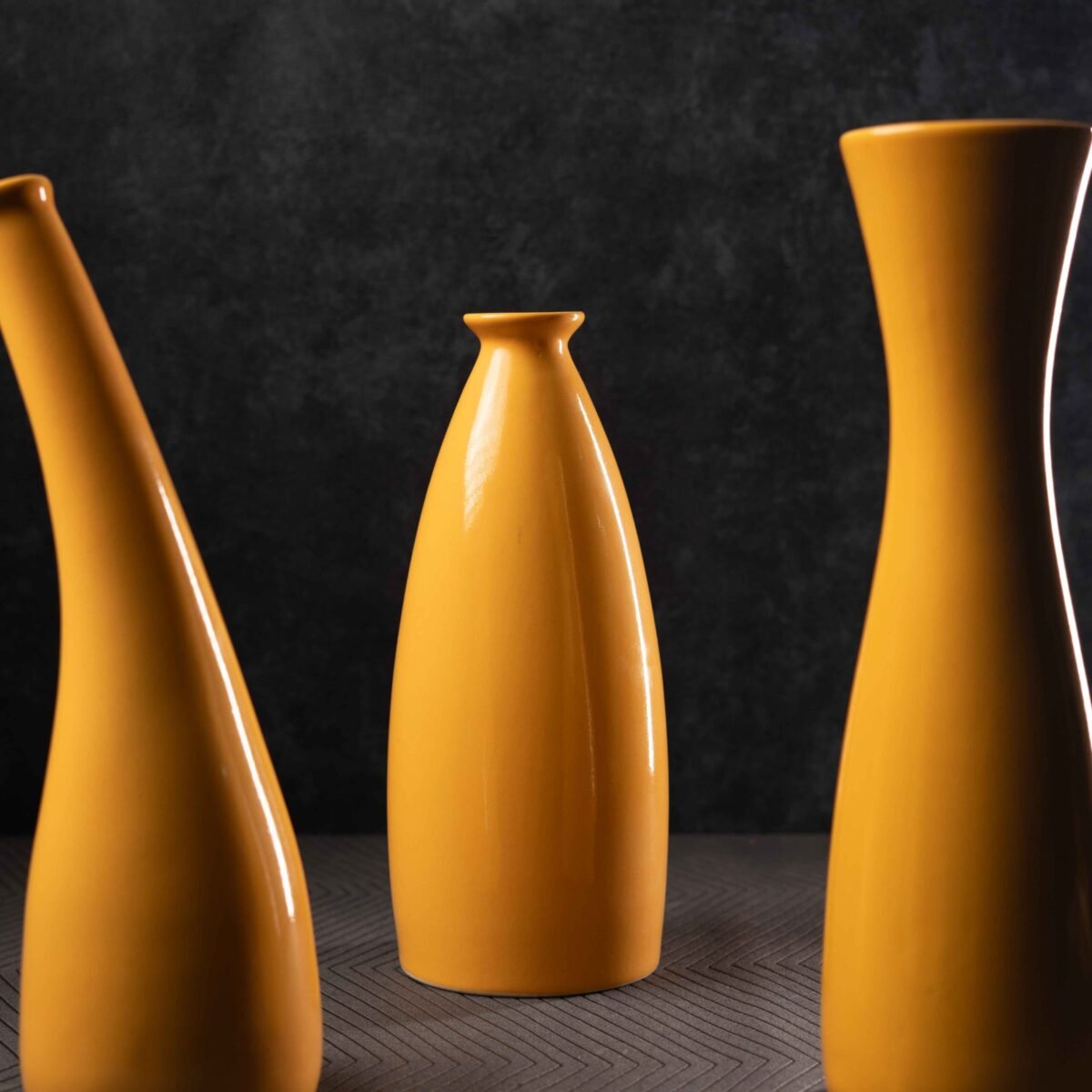 set of 3 vases