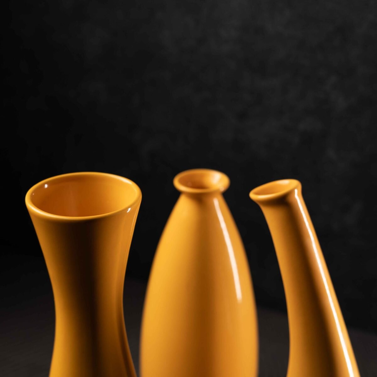 set of 3 vases