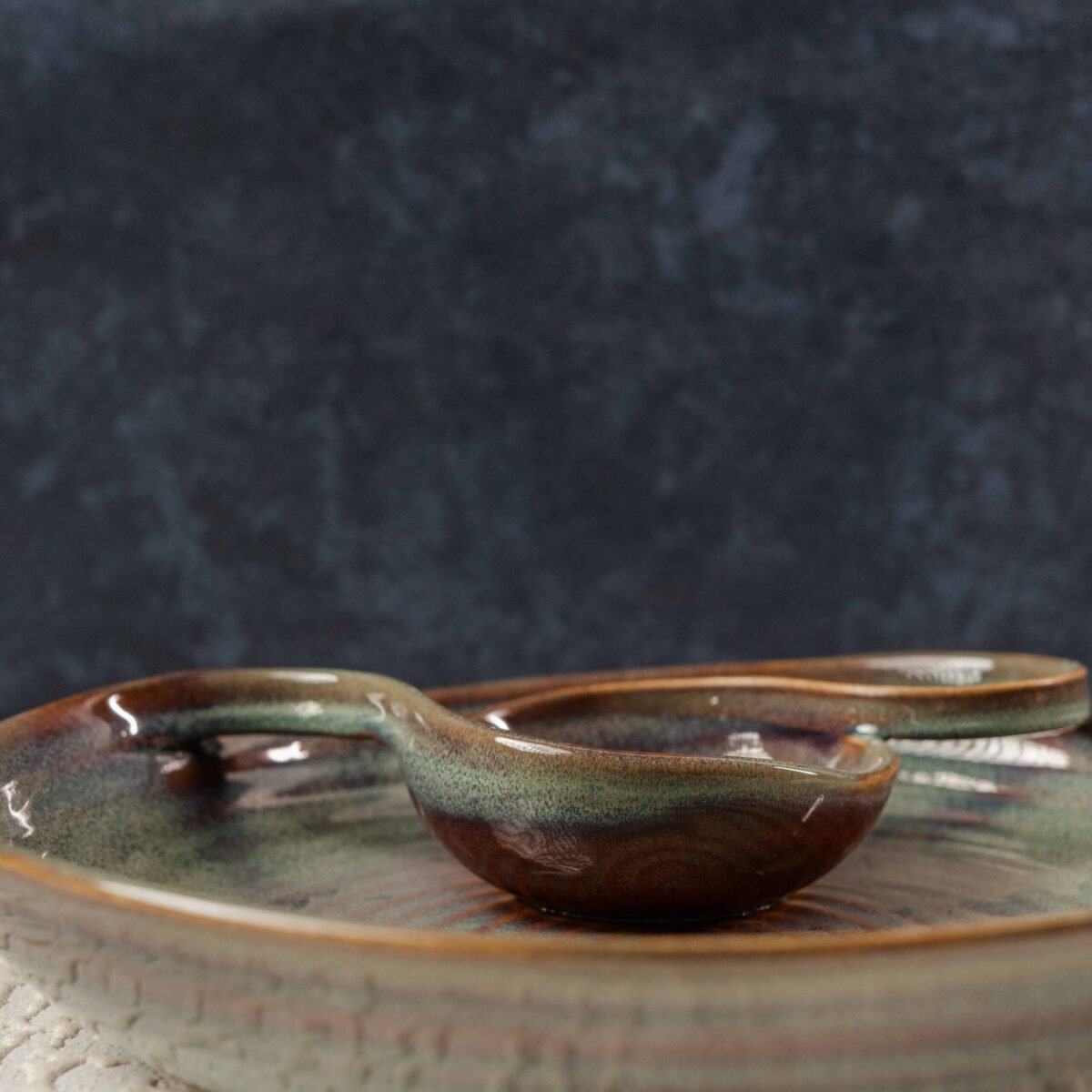 KansaGlaze – Luxe Ceramic Chip n Dip Platter | 10 Inches X 2 Inches