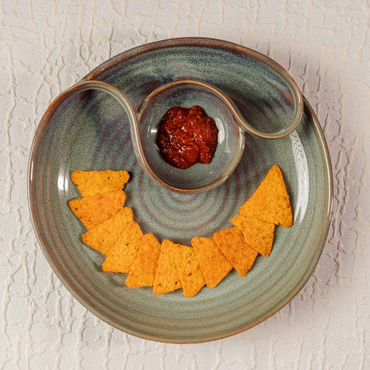 KansaGlaze – Luxe Ceramic Chip n Dip Platter | 10 Inches X 2 Inches