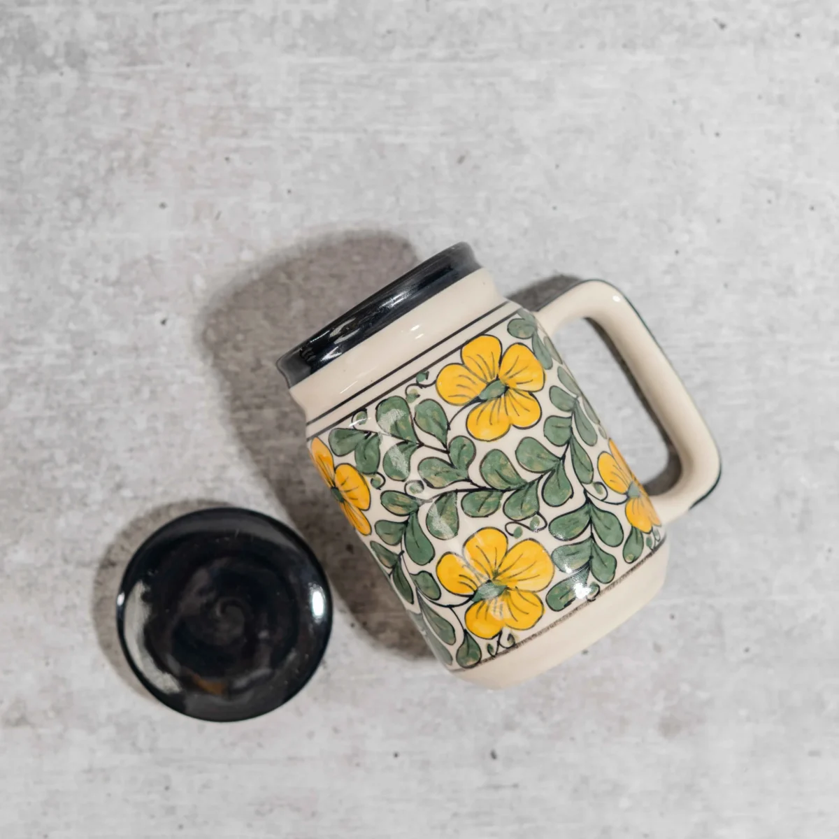 Florivana Ceramic Mug with Lid – 500ml Handcrafted Mug by Harmiche