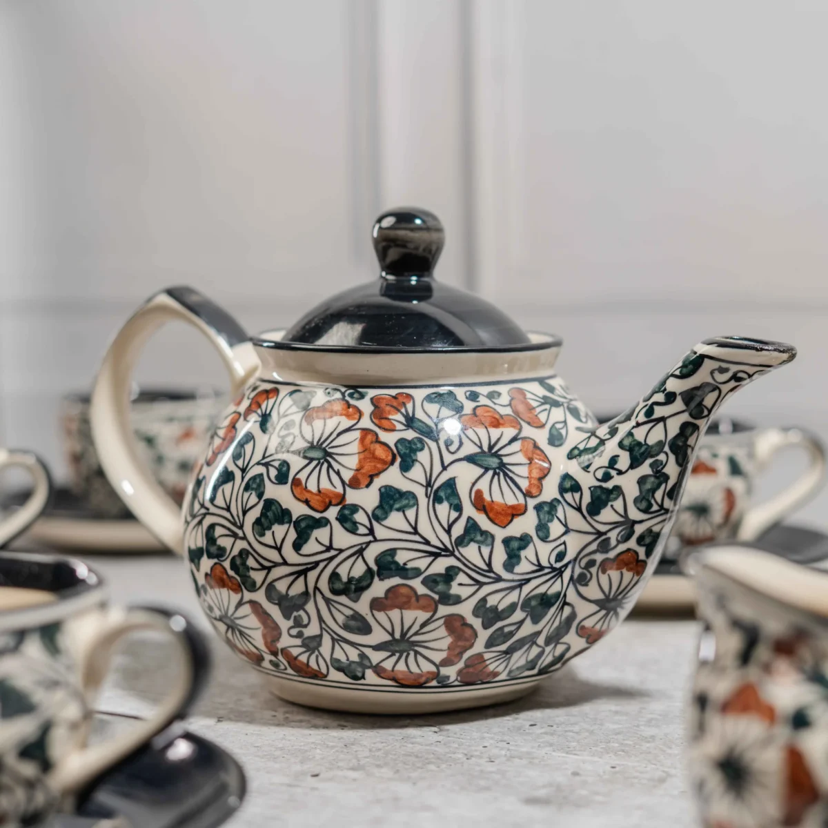 Florivante 15-Piece Hand-Painted Ceramic Tea Set – 1100ml teapot, milk pot, sugar pot & 6 cups with saucers. Premium handcrafted serveware