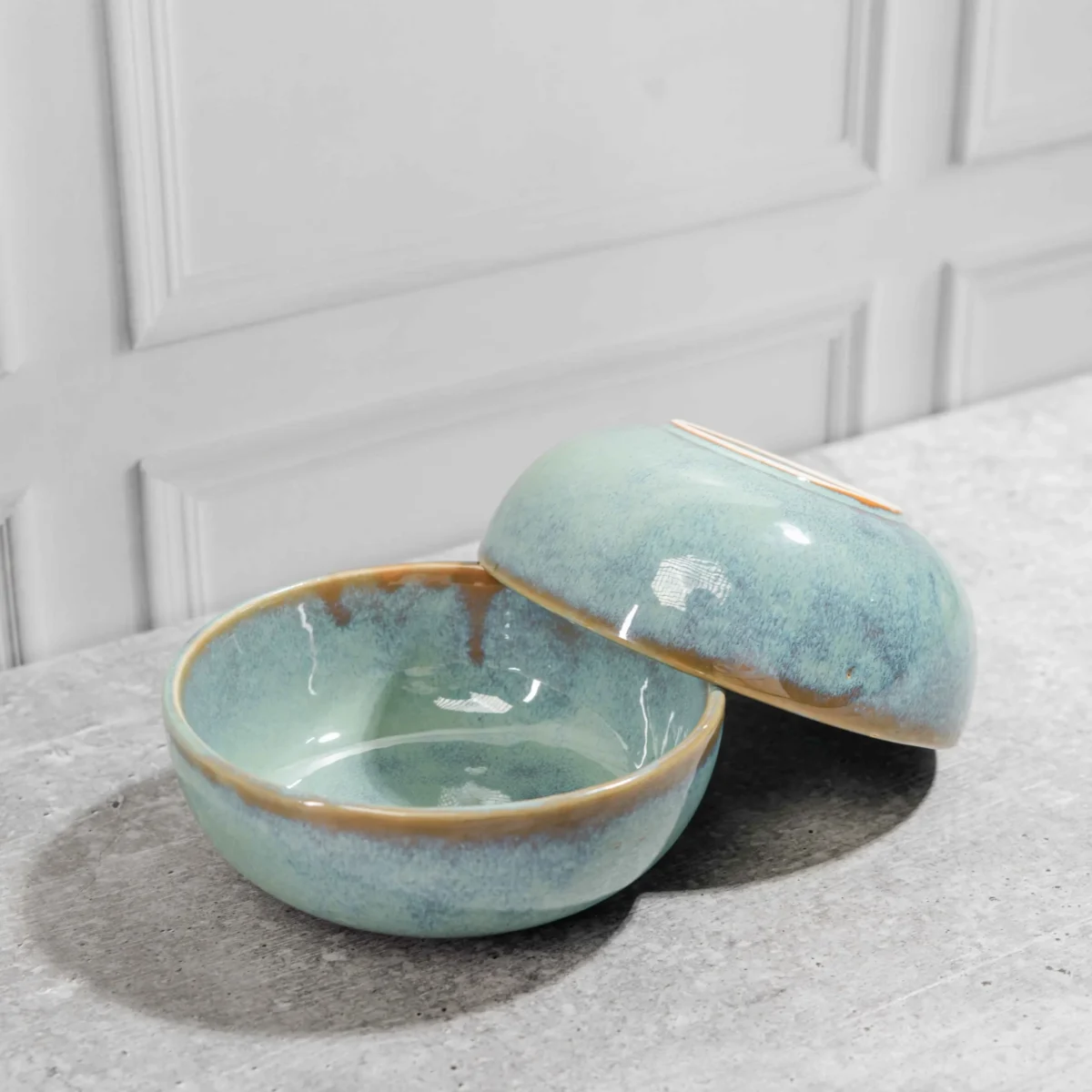 Aquora Ceramic Serving Bowls – Set of 2 Handcrafted Bowls by Harmiche
