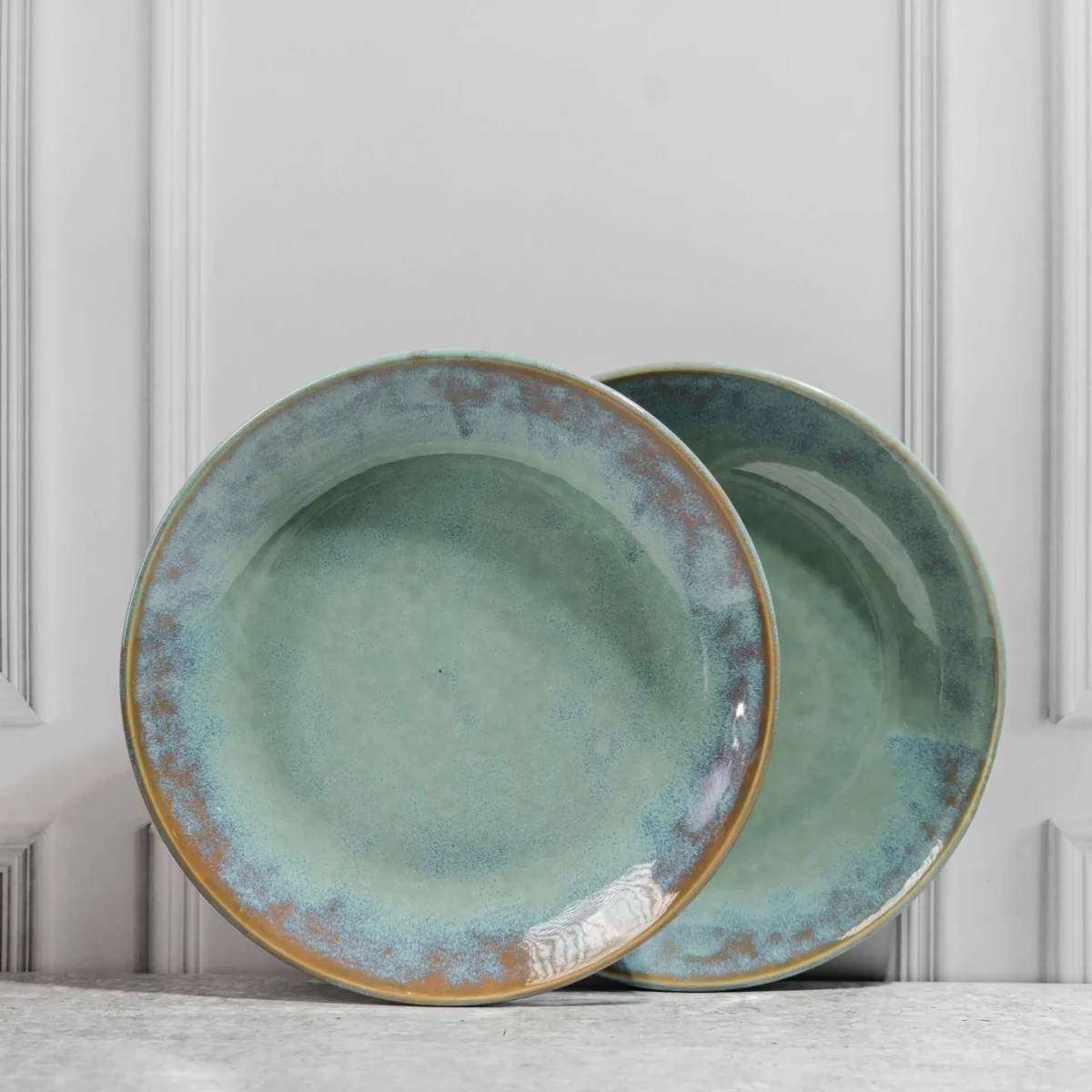 Maravine Ceramic Dinner Plates – Set of 2 handcrafted 10-inch plates with aqua-brown glaze. Microwave & dishwasher safe. Perfect for dining & gifting.