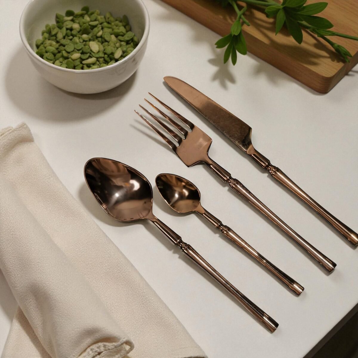 Harmiche Rosara Luxe – 4-Piece Rose Gold Cutlery Set