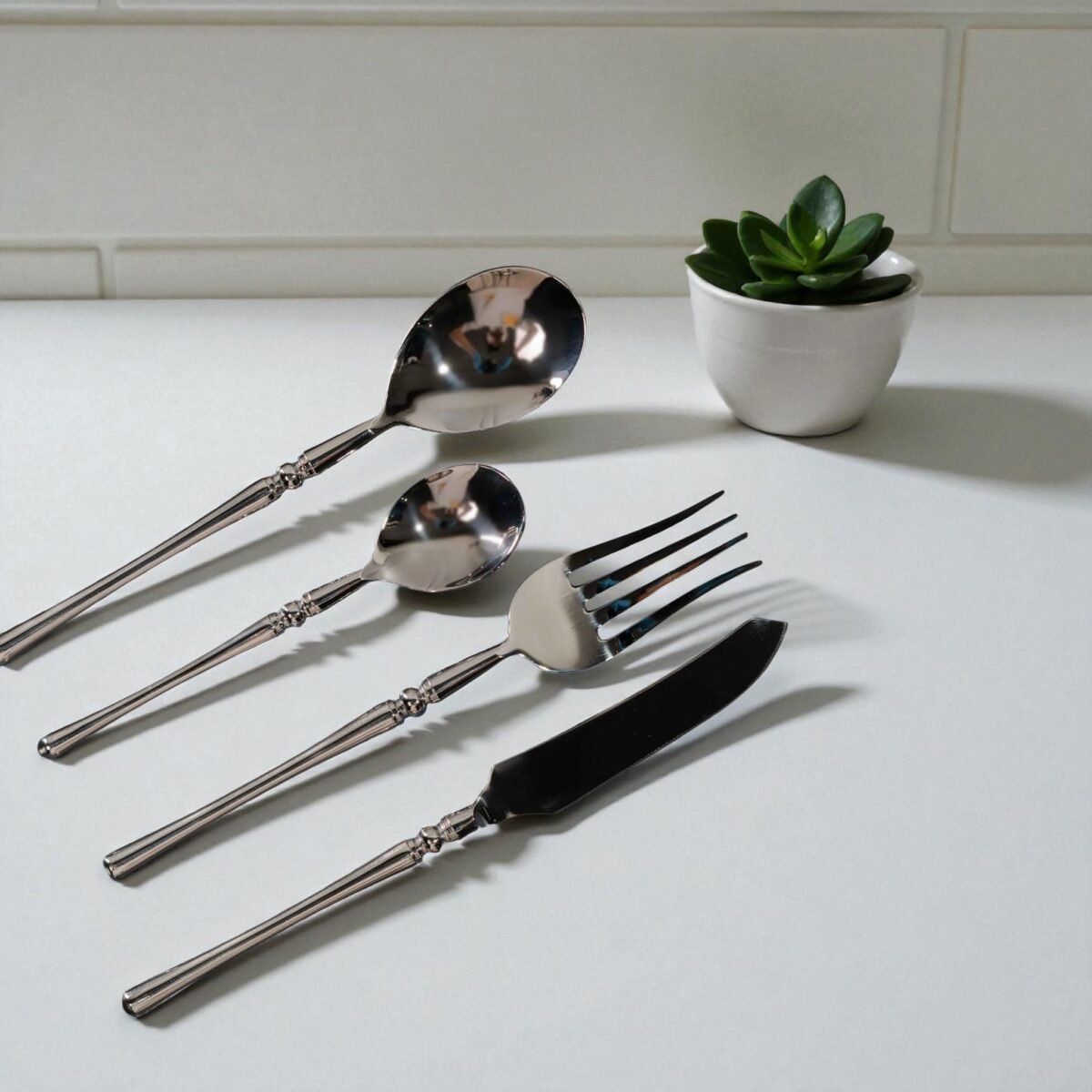 Harmiche Regal Silver 4-Piece Cutlery Set