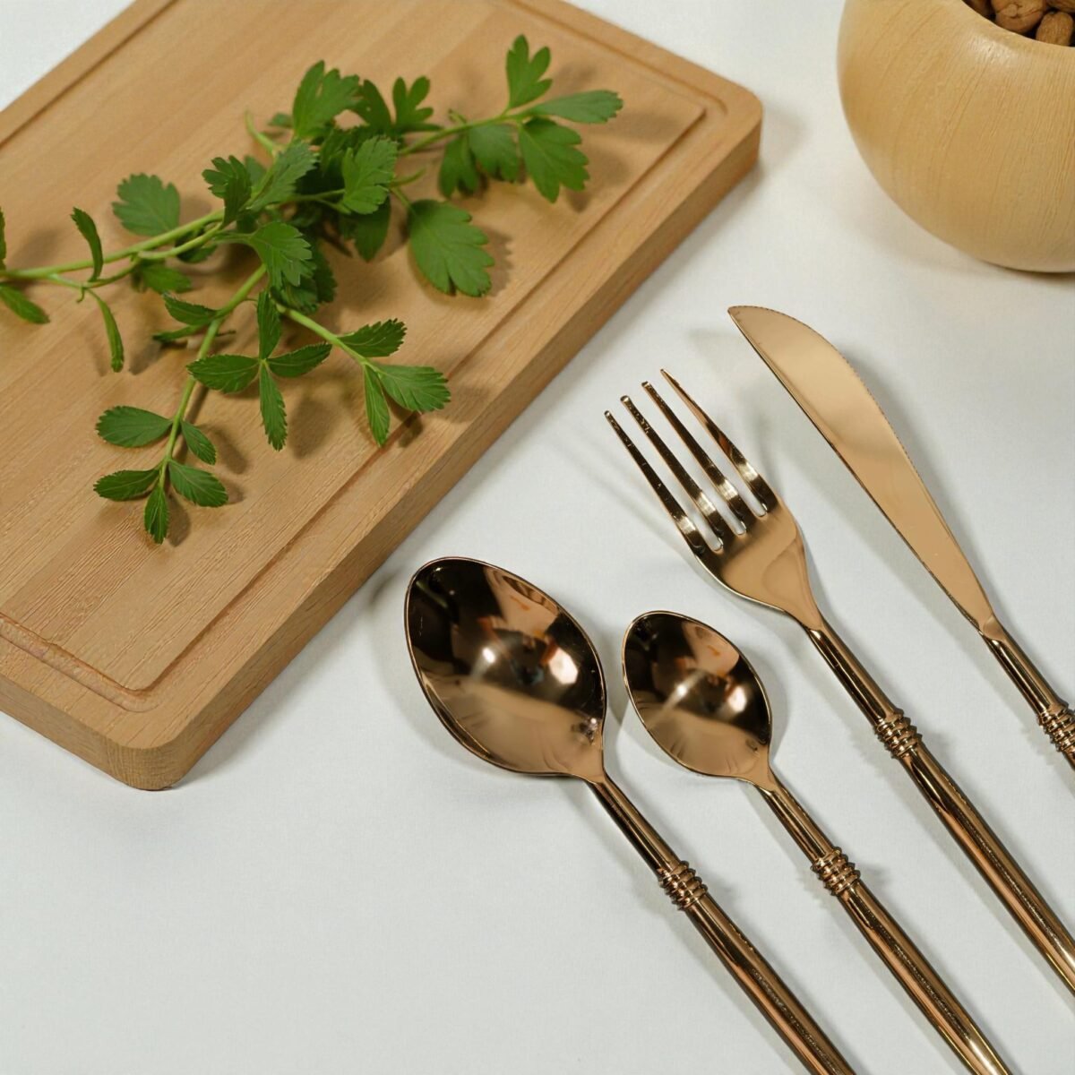 Harmiche Quad-Ring Gold 4-Piece Cutlery Set – Premium Stainless Steel Flatware