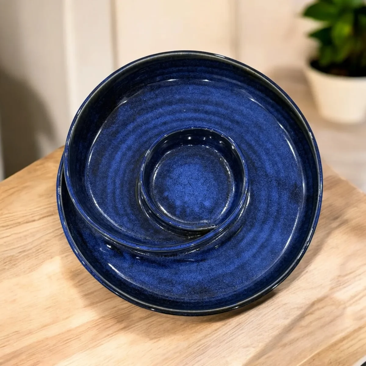 Royal Indigo Chip and Dip Plate – 9 Inch by Harmiche