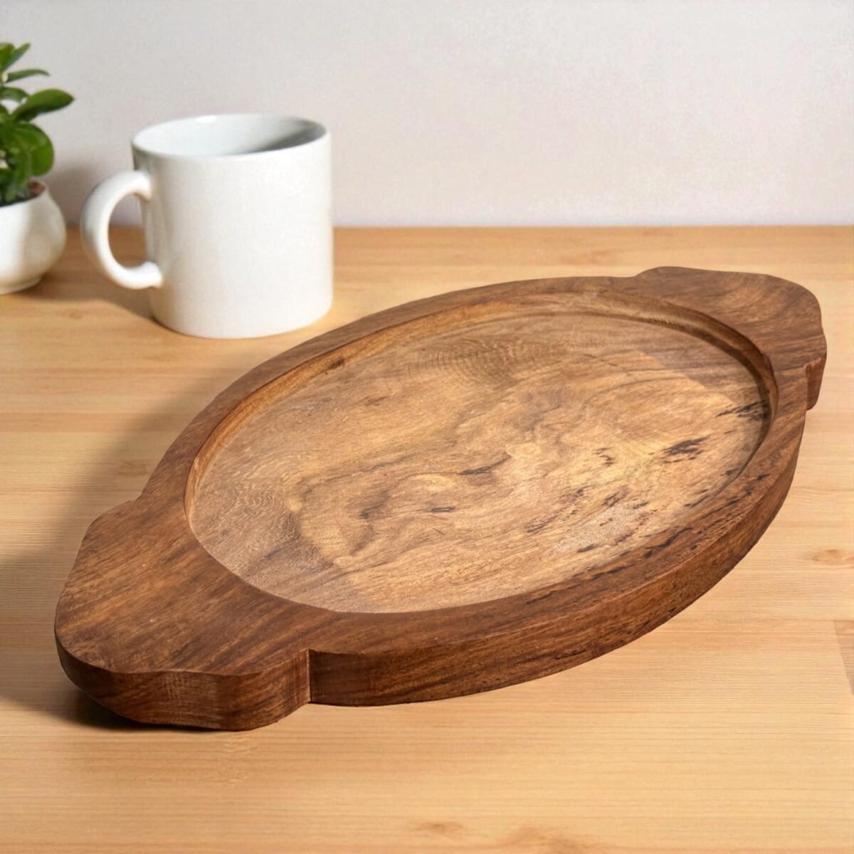 Oval Rosewood Cast Iron Sizzler Plate with Wooden Tray – 10x6 Inches by Harmiche