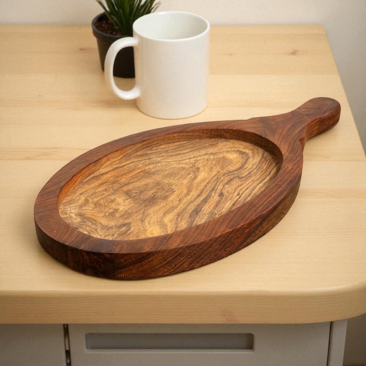 Oval Cast Iron Sizzler Plate with Handle & Wooden Tray – 8x5 Inches by Harmiche