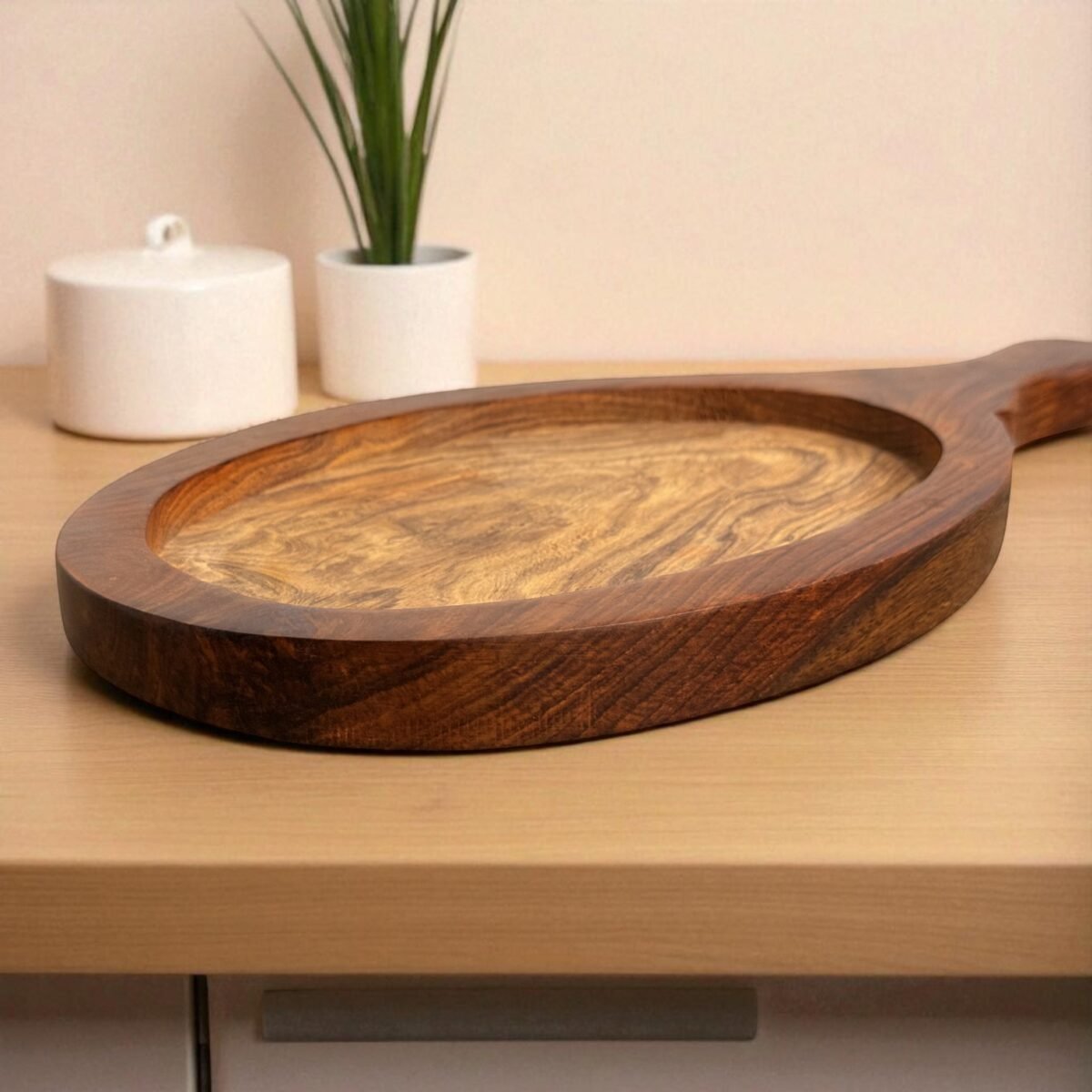 Oval Cast Iron Sizzler Plate with Handle & Wooden Tray – 8x5 Inches by Harmiche