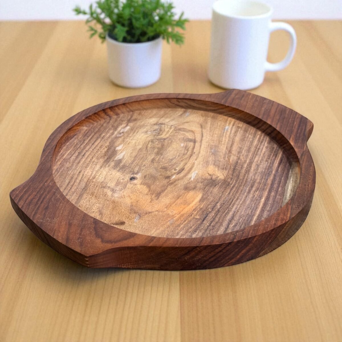 Brownie Cast Iron Sizzler Plate with Wooden Tray – 8 Inch Round by Harmiche