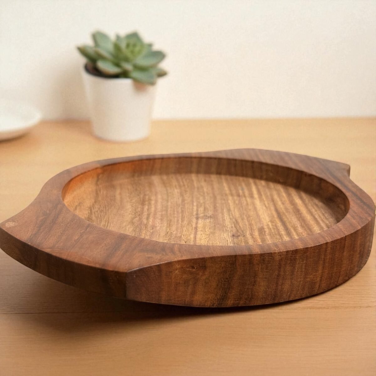 Mini Brownie Cast Iron Sizzler Plate with Wooden Tray – 6 Inch Round by Harmiche