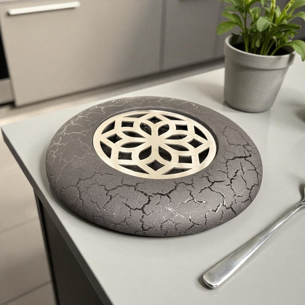 Harmiche ZenFlame Round Japanese Tabletop Charcoal Grill – Textured Alloy Base & SS Floral Grill Plate