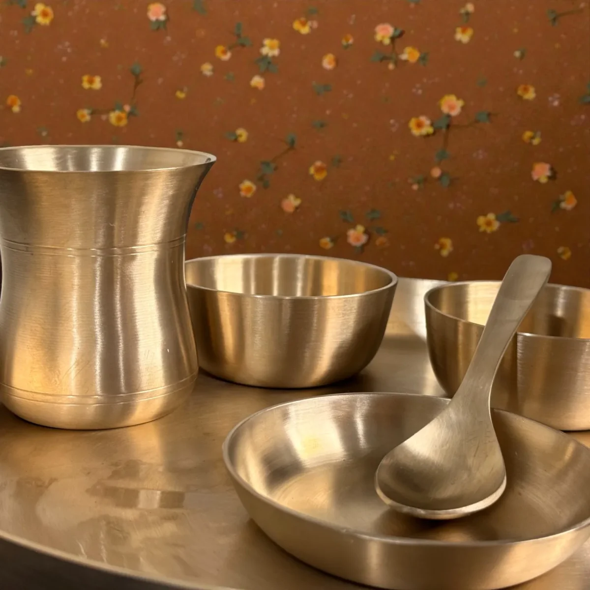 Harmiche Aranya 6-Piece Kansa Thali Set • Serves 1 | Premium Ayurvedic Bronze Dinner Set (30cm Thali, Bowls, Dessert Bowl, Spoon & Glass) – Lead-Free & Handcrafted