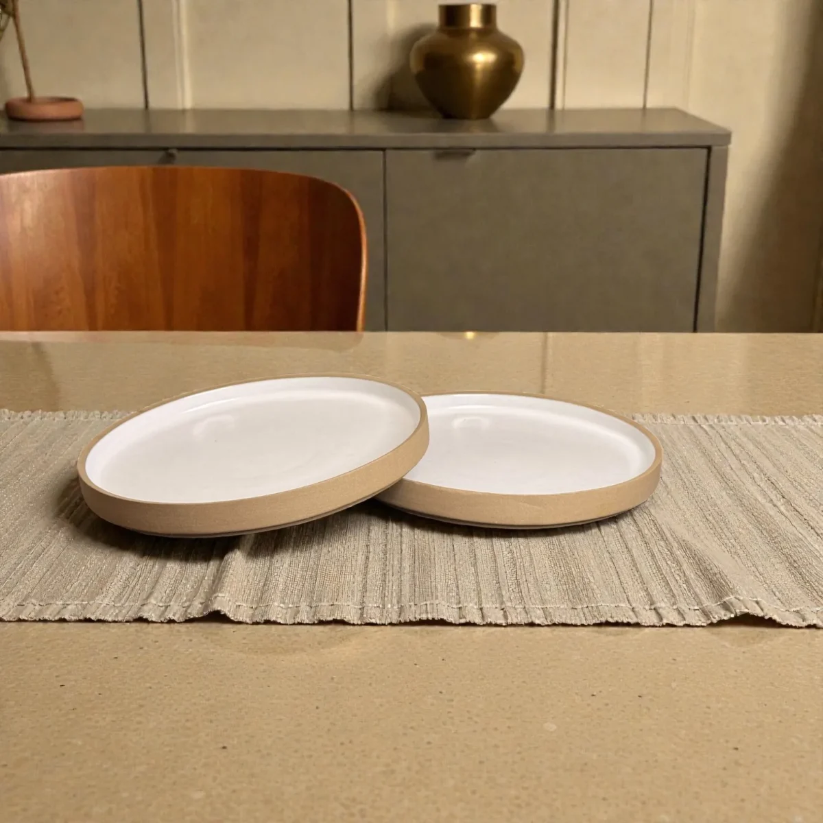 Harmiche Ivory Halo Ceramic Quarter Plates (Set of 2) – Rimmed Ceramic Plates, 7 Inch