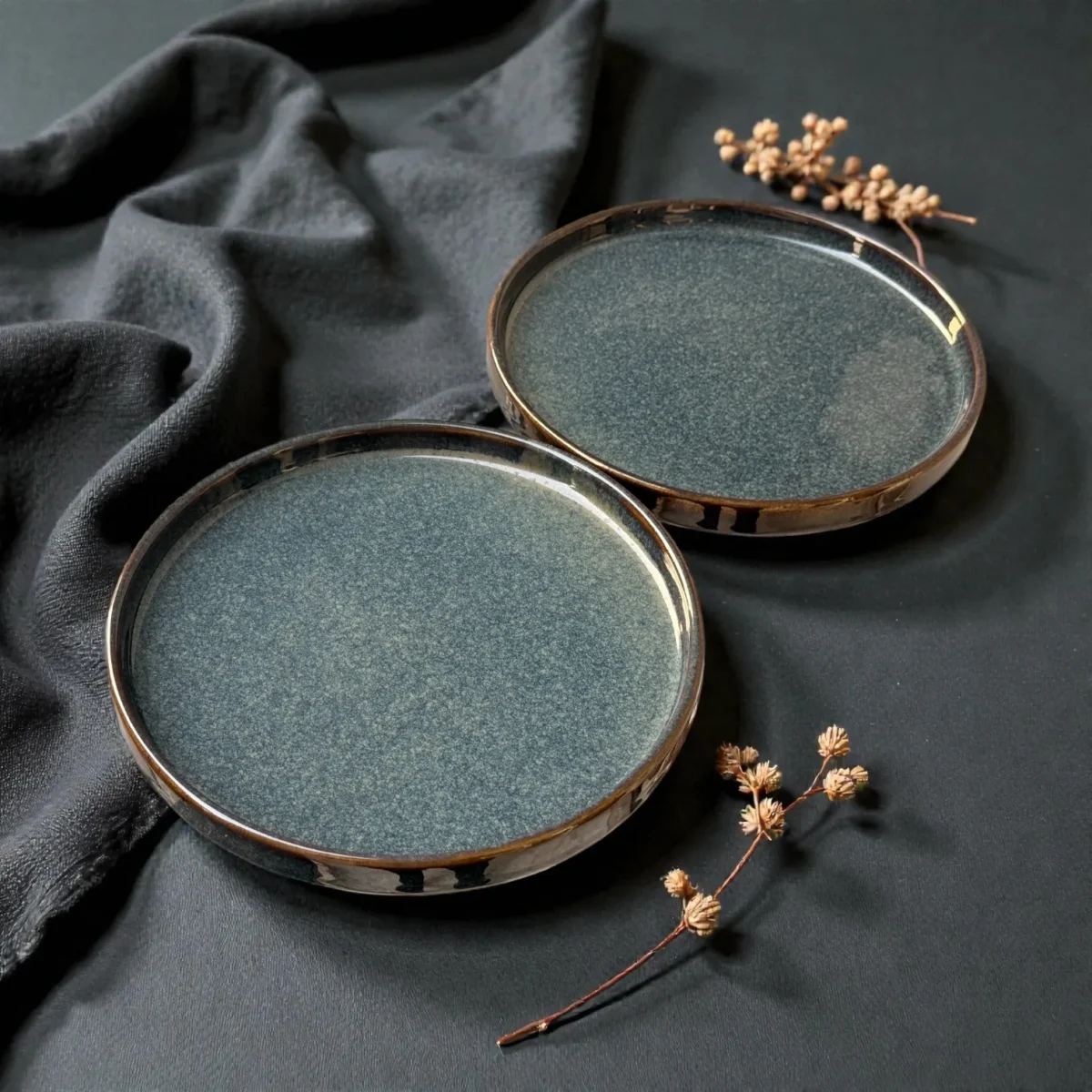 Harmiche Storm Ash Slate-Speckle Rimmed Ceramic Quarter Plates (Set of 2) – 8 Inch