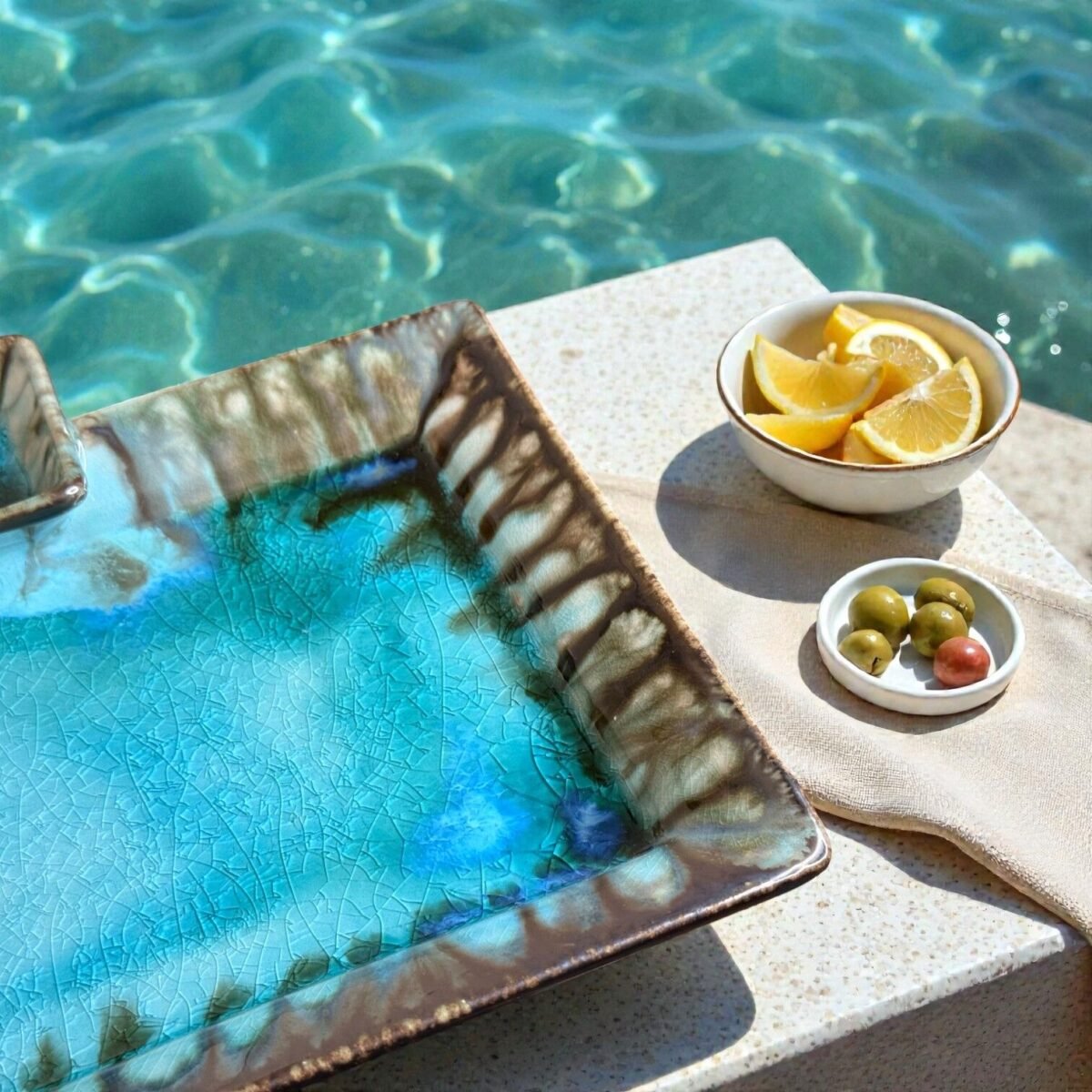 Harmiche Laguna Luxe Crackle Glaze Ceramic Serving Platter with Dual Dip Bowls – 14 x 7 Inch