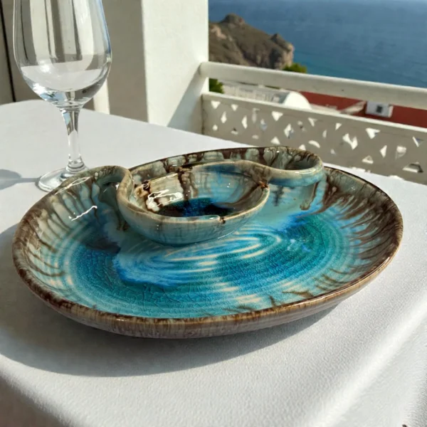 Harmiche Laguna Luxe Crackle Glaze Oval Chip & Dip Platter with Centre Dip Bowl – Coastal Blue (10 x 7.5 Inch)