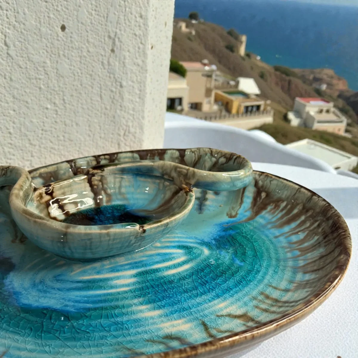 Harmiche Laguna Luxe Crackle Glaze Oval Chip & Dip Platter with Centre Dip Bowl – Coastal Blue (10 x 7.5 Inch)