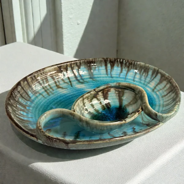 Harmiche Laguna Luxe Crackle Glaze Oval Chip & Dip Platter with Centre Dip Bowl – Coastal Blue (10 x 7.5 Inch)