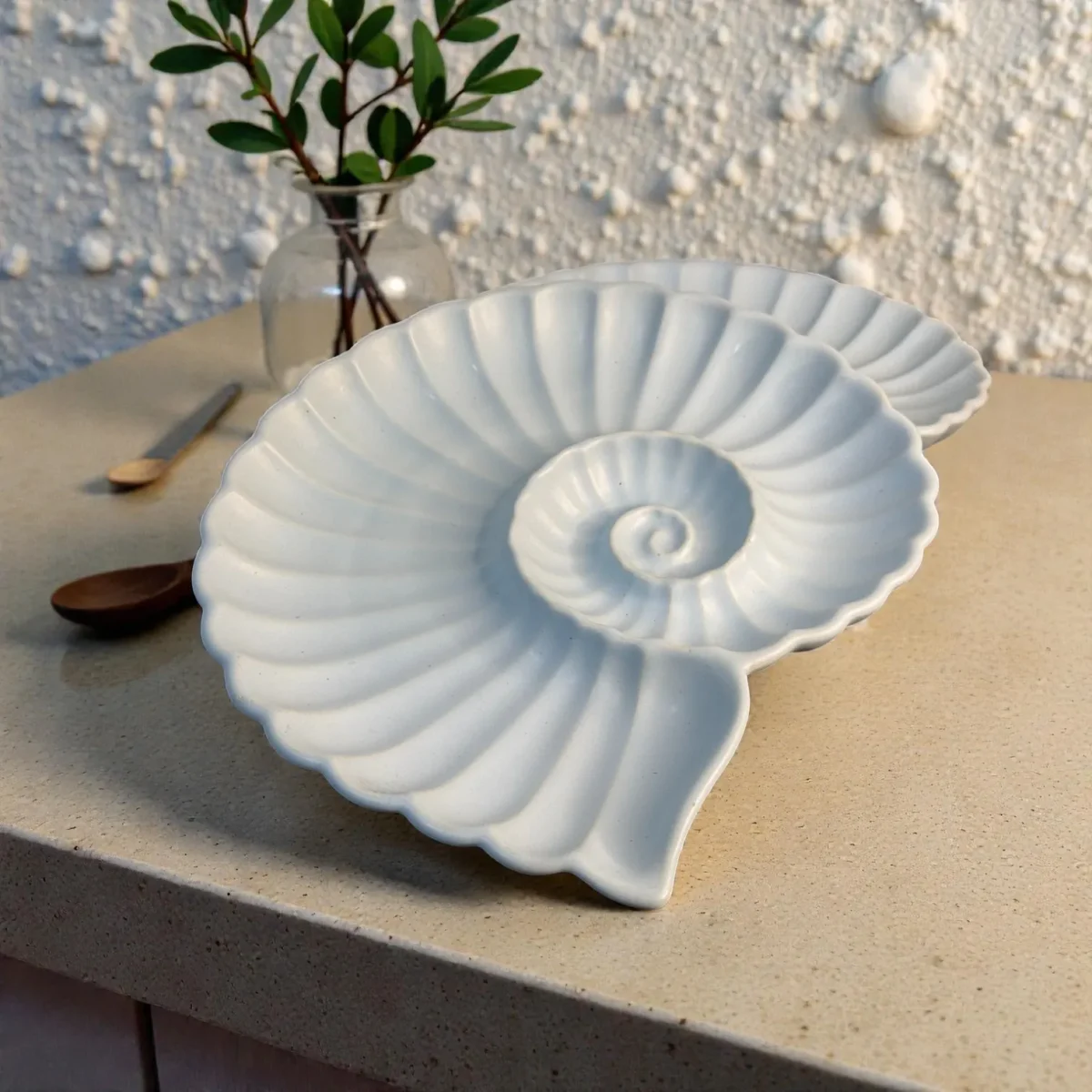 Harmiche Cloudnest Nautilus Shell Ceramic Serving Platters (Set of 2) – 25 x 22 cm | White Statement Snack & Dessert Platters