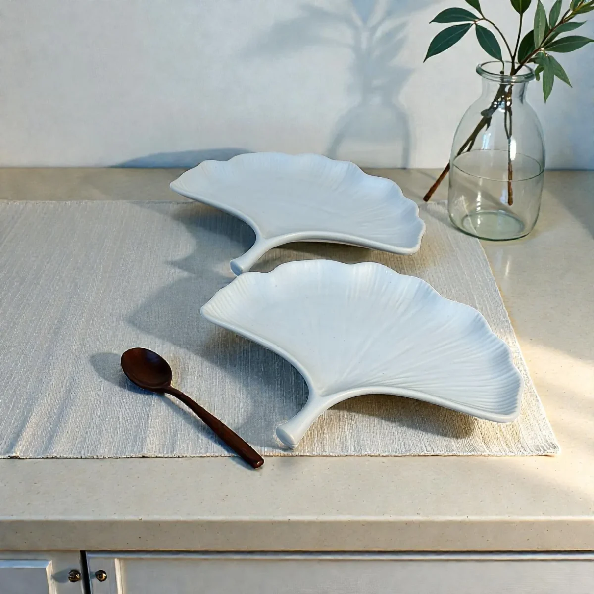 Harmiche CloudNest Leaf Ceramic Serving Platters (Set of 2) – White Ginkgo Leaf Snack & Dessert Platters | 25 x 20.5 cm