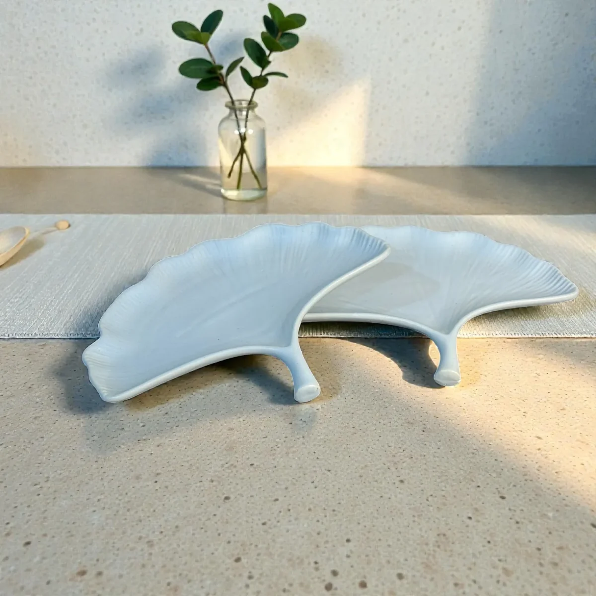 Harmiche CloudNest Leaf Ceramic Serving Platters (Set of 2) – White Ginkgo Leaf Snack & Dessert Platters | 25 x 20.5 cm
