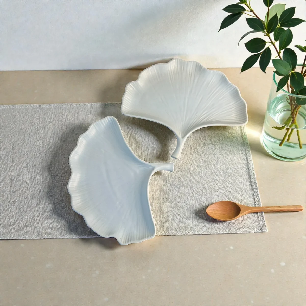 Harmiche CloudNest Leaf Ceramic Serving Platters (Set of 2) – White Ginkgo Leaf Snack & Dessert Platters | 25 x 20.5 cm