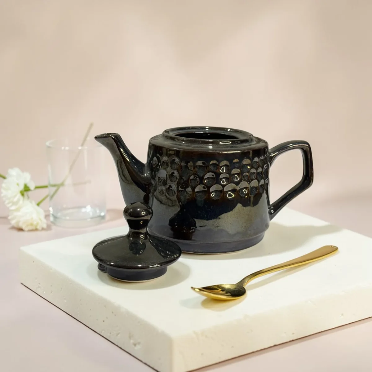 Storm Ash PebbleCrest Ceramic Teapot (800 ml) by Harmiche—glossy charcoal-ash glaze, textured band, perfect for chai & loose-leaf tea.